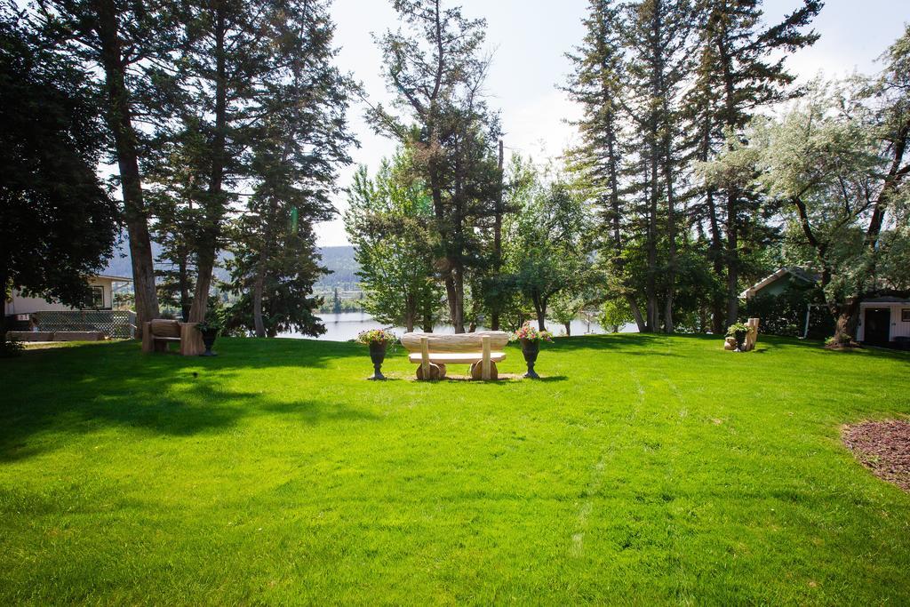 Lakeside Motel Уилямс Лейк Екстериор снимка